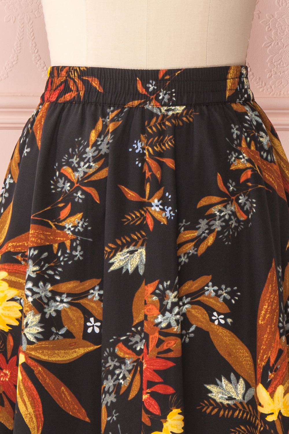 Domy Navy Blue Floral A-Line Midi Skirt | Boutique 1861 2