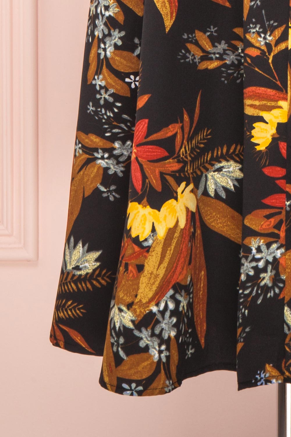 Domy Navy Blue Floral A-Line Midi Skirt | Boutique 1861 8