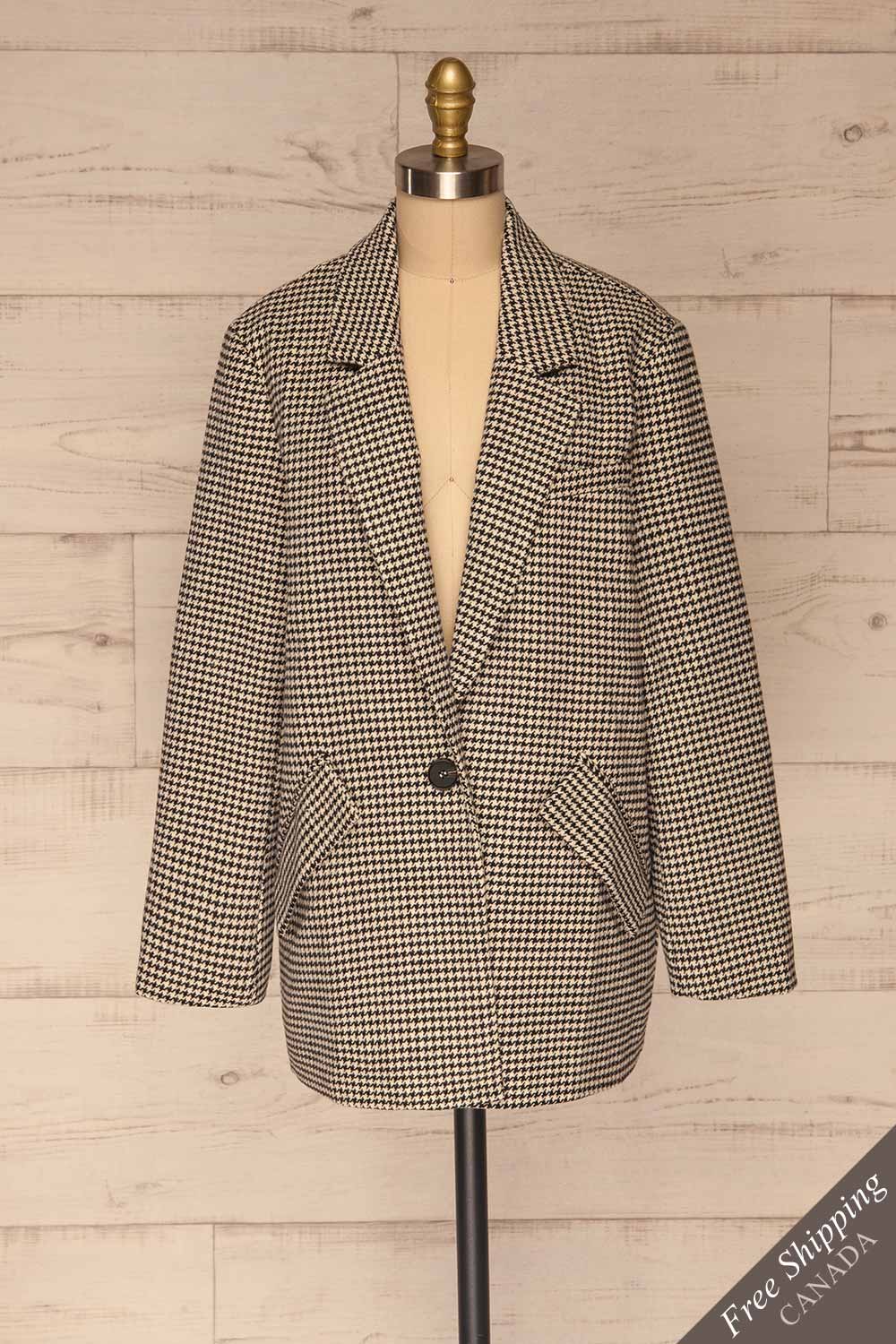 Drawno Black & White Houndstooth Blazer | La petite garçonne front view