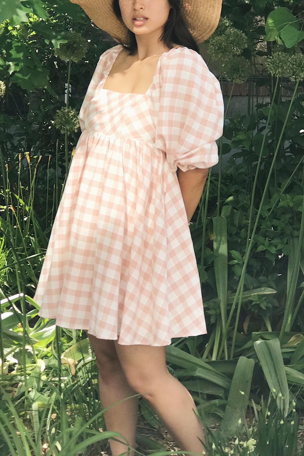 Conie Pink | Puffed Sleeves Short Checkered Dress model side