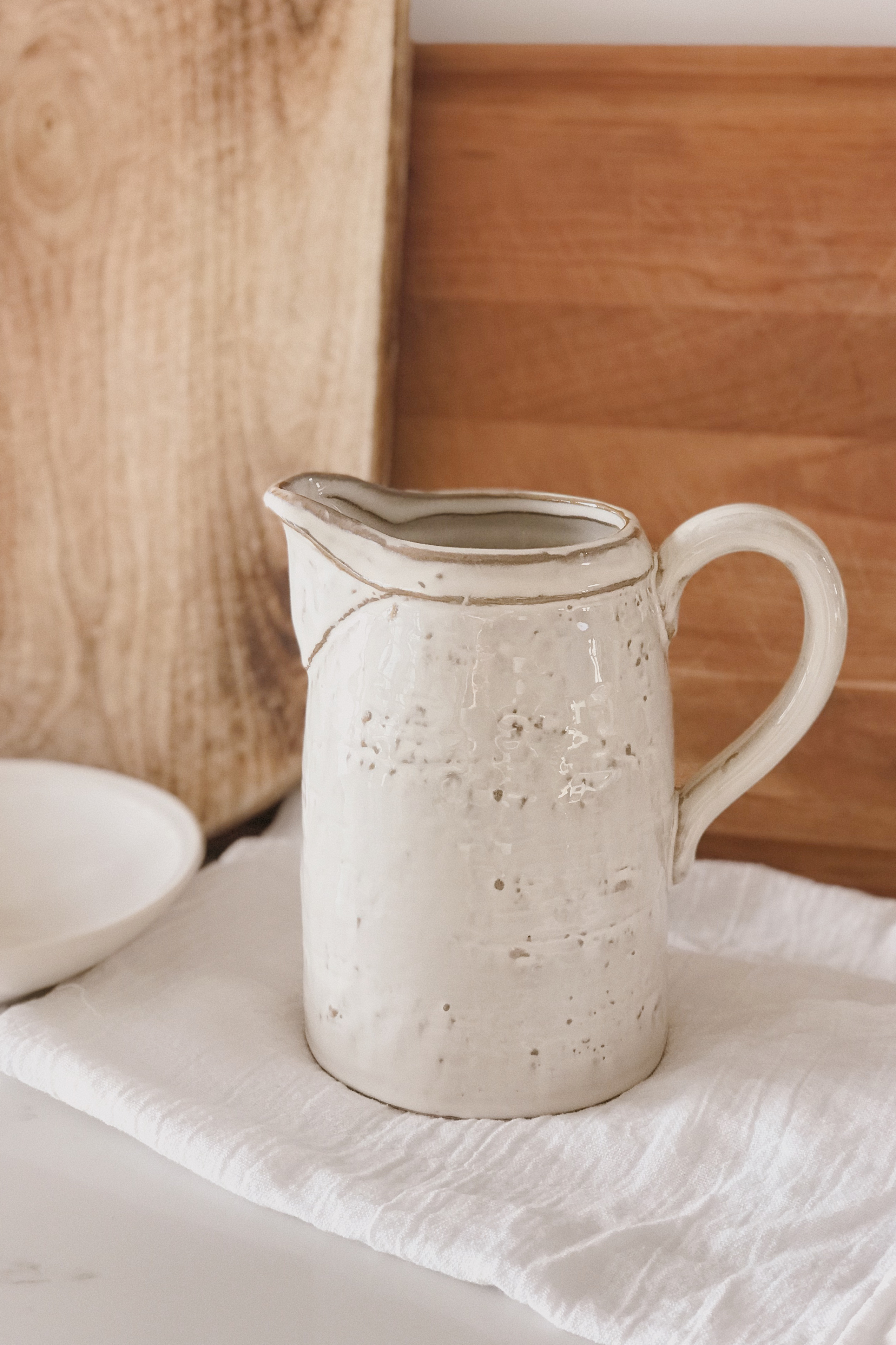 Dzya | Ceramic Pitcher - 2 Options