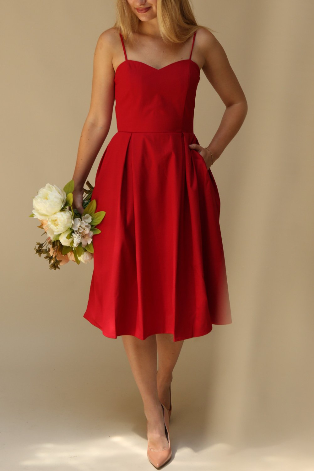 Ellyne Red | A-Line Short Dress