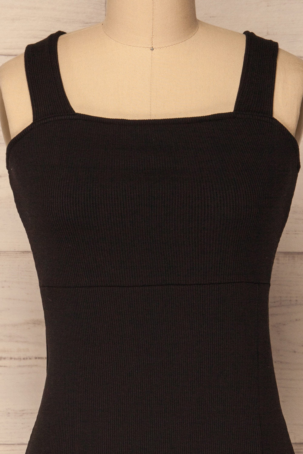 Episcopi | Black Ribbed Dress