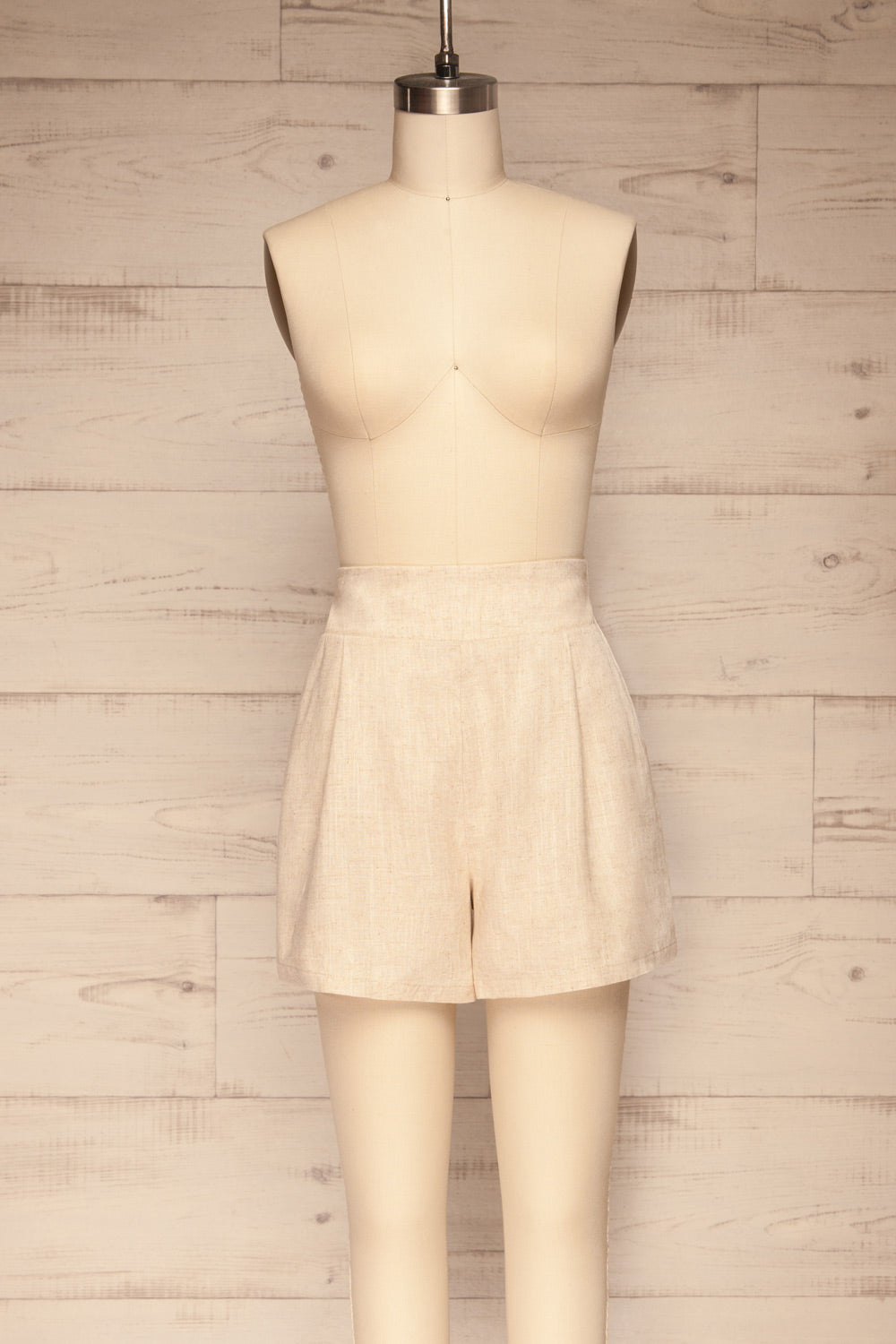 Fagradal Beige Linen High Waist Shorts | La petite garçonne front view