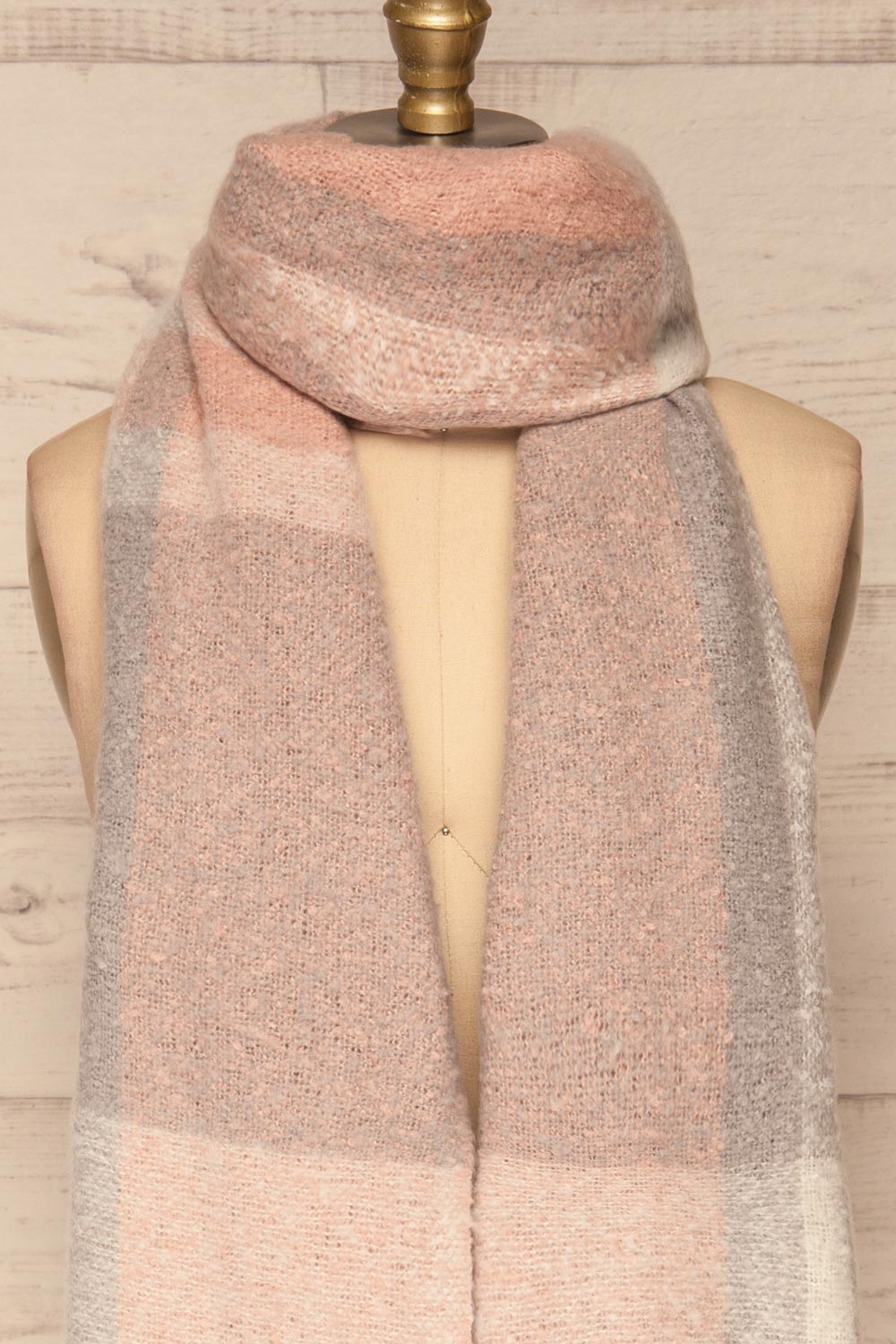 Falkenberg Grey & Pink Large Fuzzy Scarf| FRONT CLOSE UP VARIANT | La Petite Garçonne