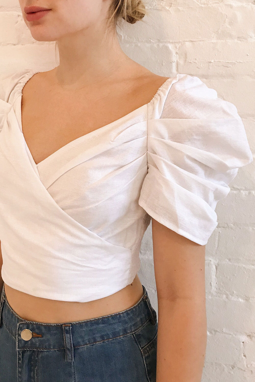 Fallviken White Crop Top w/ Puffy Sleeves | Boutique 1861 model profile