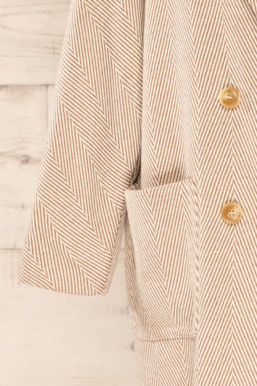 Fanghol Camel Buttoned Felt Coat | La petite garçonne sleeve