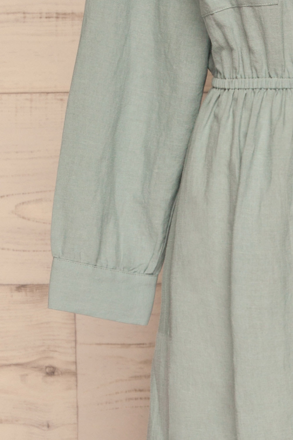 Fargermoen Light Blue Midi Shirt Dress | La petite garçonne sleeve close-up