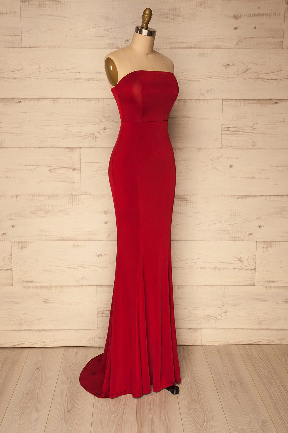 Farnay Red Bustier Mermaid Gown | La Petite Garçonne