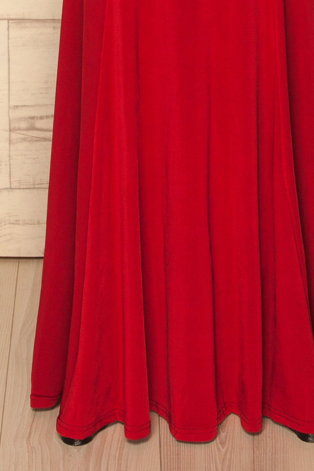 Farnay Red Bustier Mermaid Gown | La Petite Garçonne