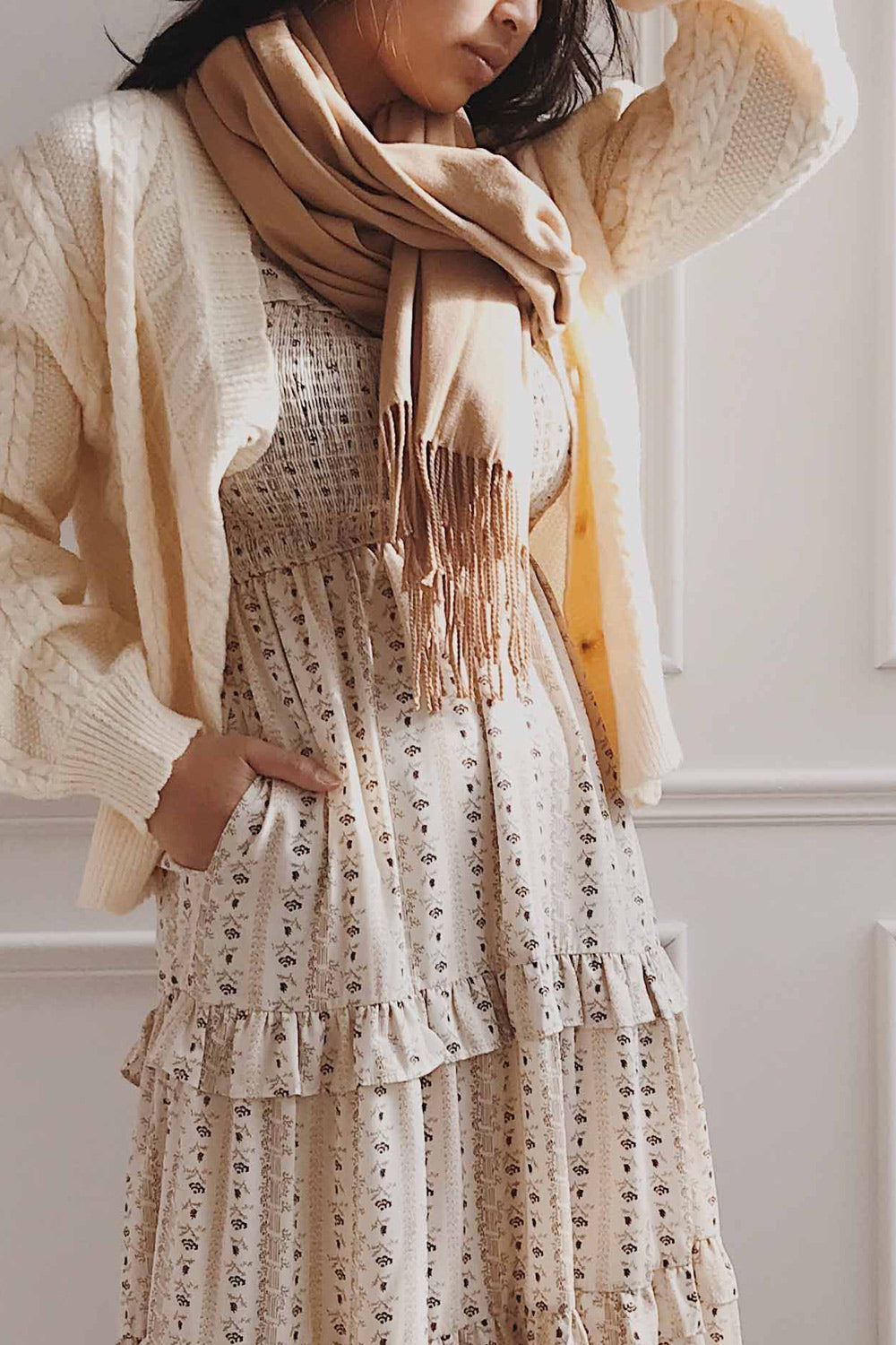 Epanouissement Ivory Soft Knit Scarf | La petite garçonne model