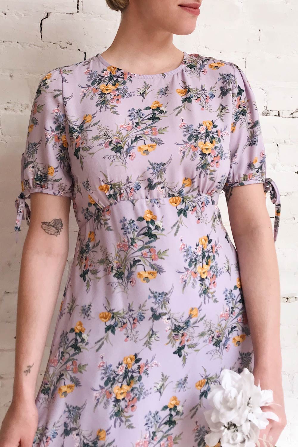 Giancita Lilac Floral Patterned Short Dress | Boutique 1861 on model