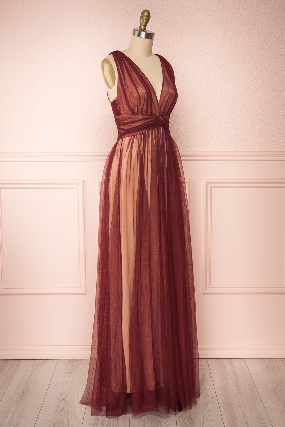 Grendell Burgundy & Beige Gown | Robe Bourgogne side view | Boudoir 1861