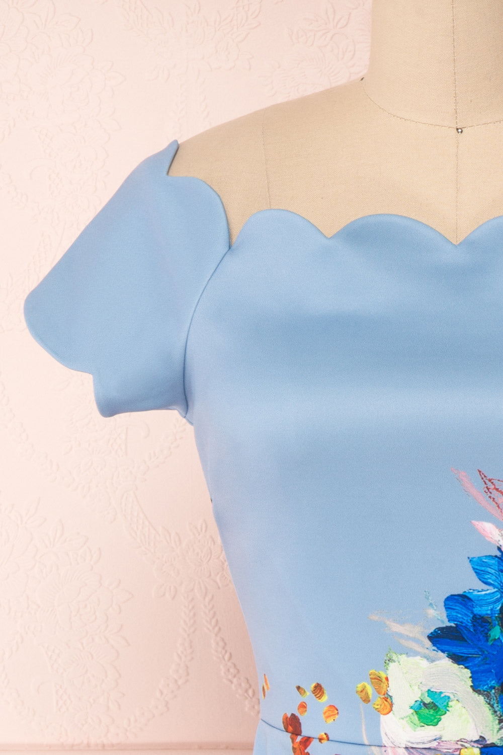 Hailly Blue Floral Scalloped Fitted Ted Baker Dress | Boutique 1861