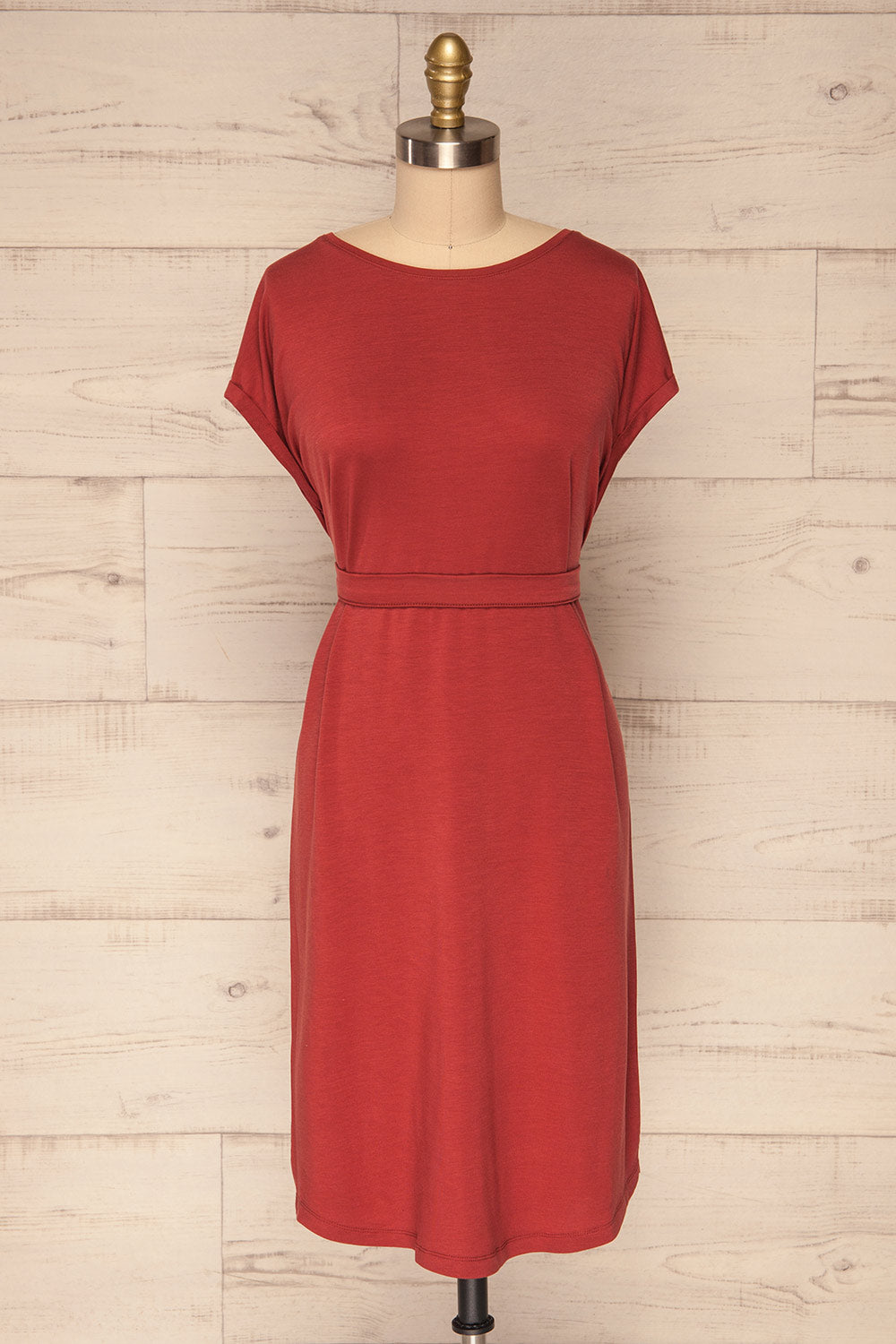 Halluin Crimson Red T-Shirt Dress with Belt | La Petite Garçonne