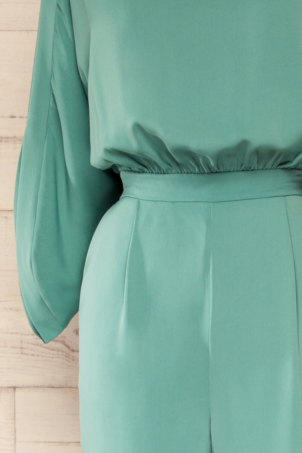 Hanrine Green Boat Neckline Jumpsuit w/ Pockets | La petite garçonne sleeve