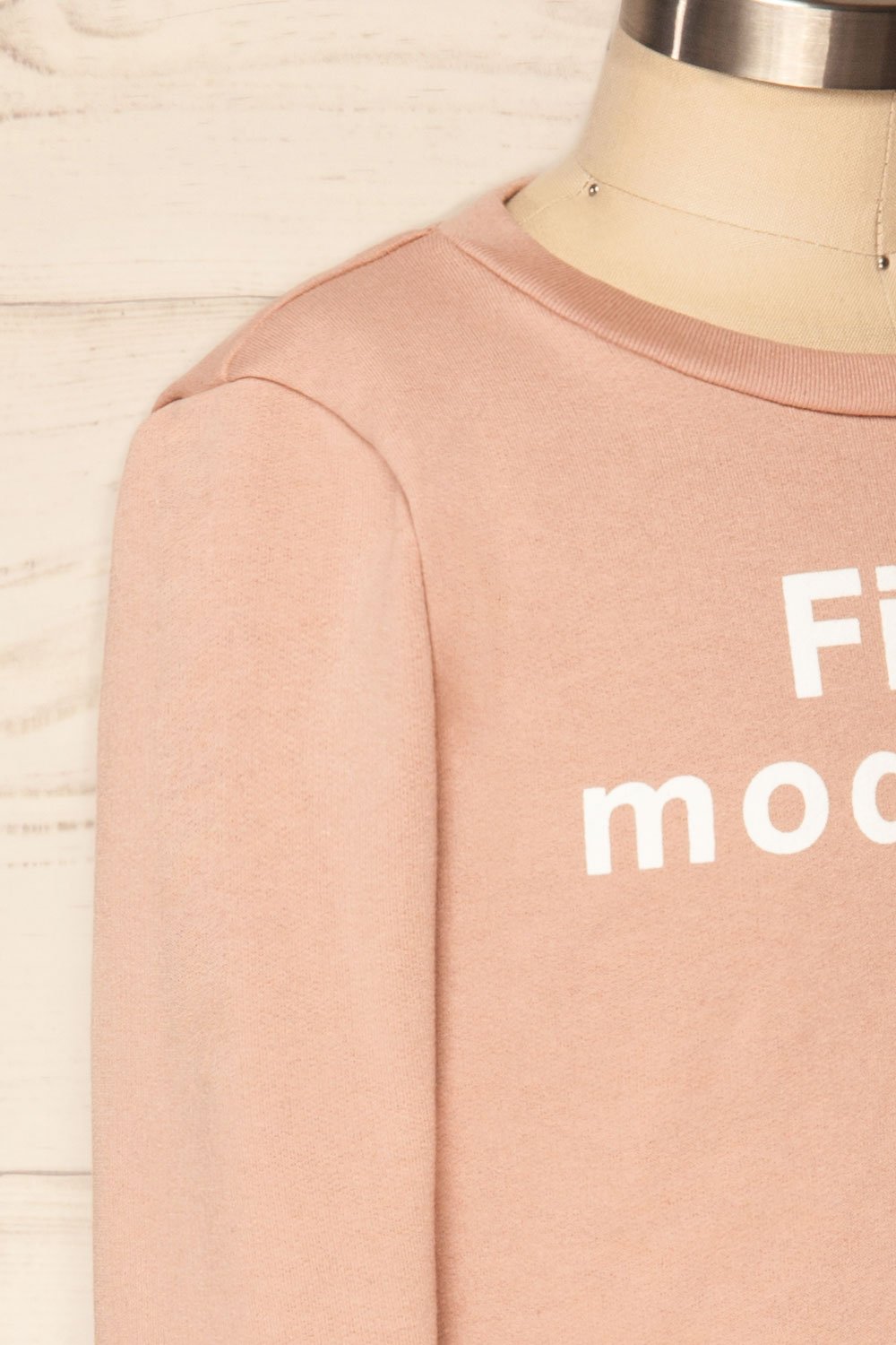 Hostka Pétale Mini Kids Taupe Sweater with Text | La Petite Garçonne