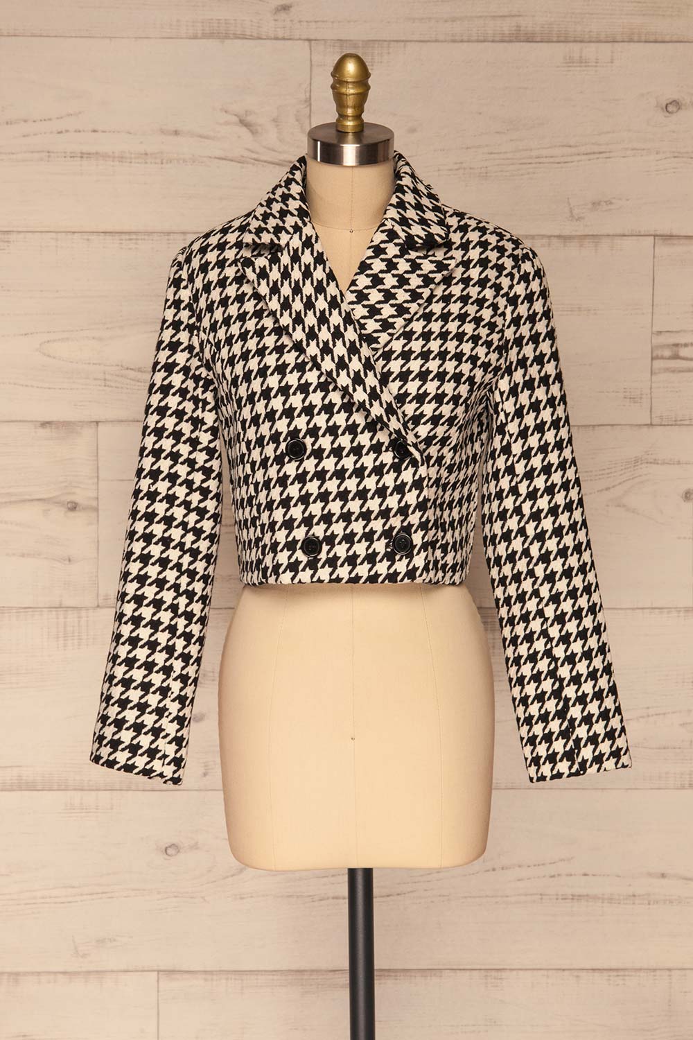 Johnstone Black & White Houndstooth Coat | La petite garçonne front view