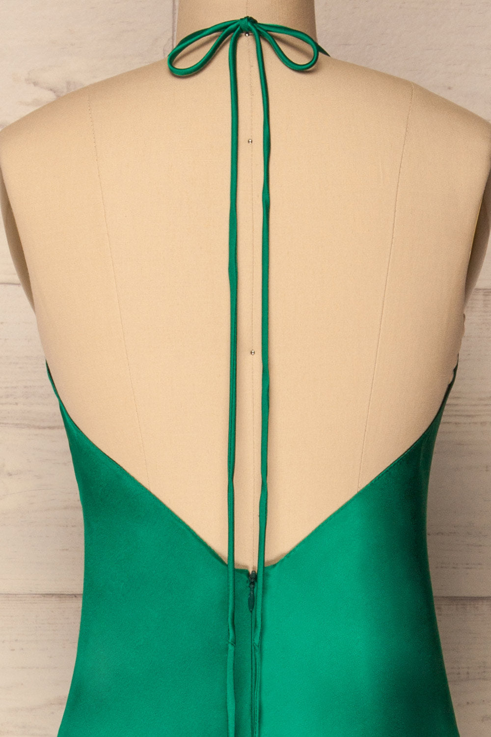 Jude Vert | Robe Maxi Licou en Satin à Dos Ouvert