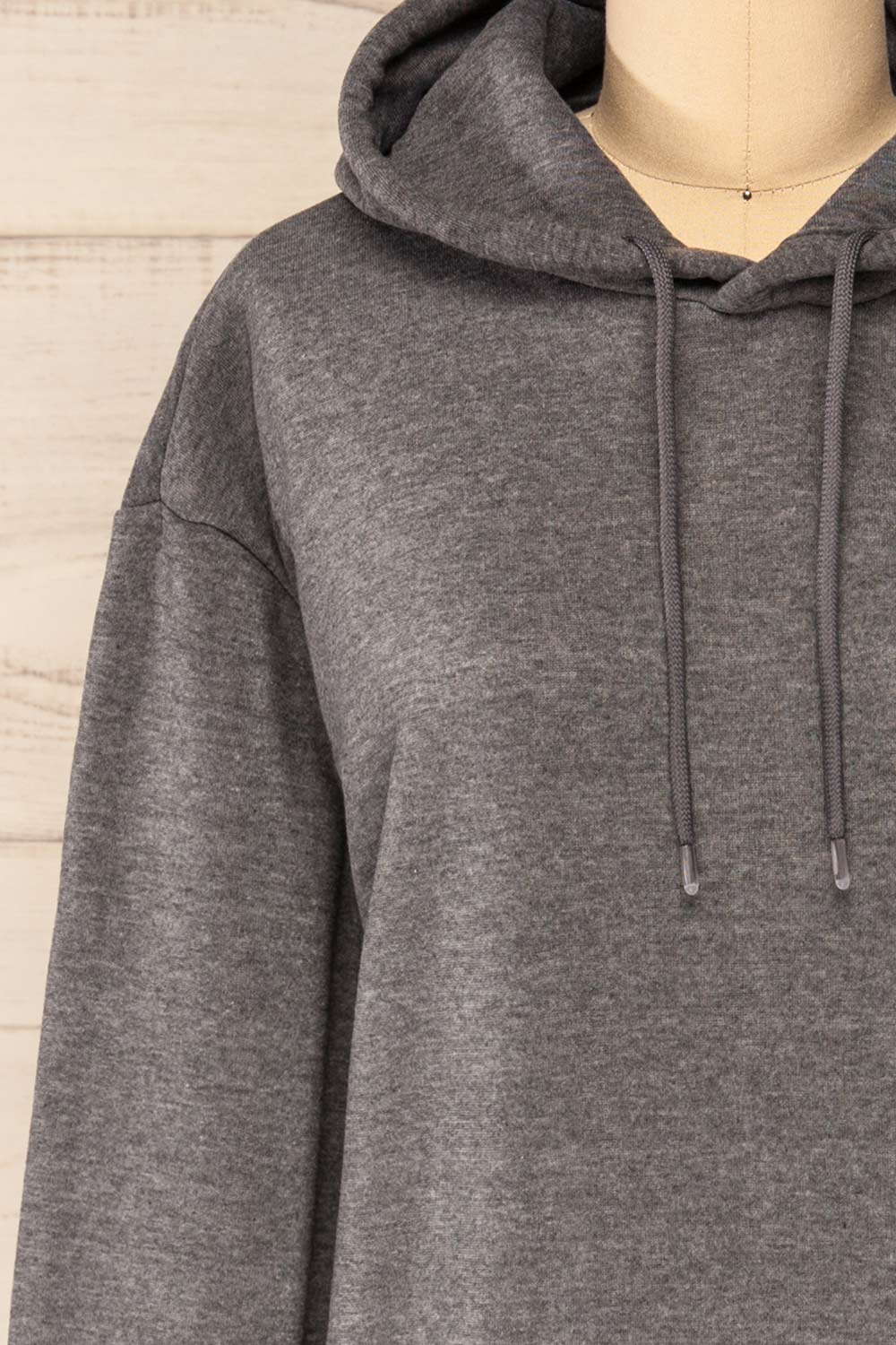 Juxue Rock Grey Oversized Hoodie | La petite garçonne front close-up