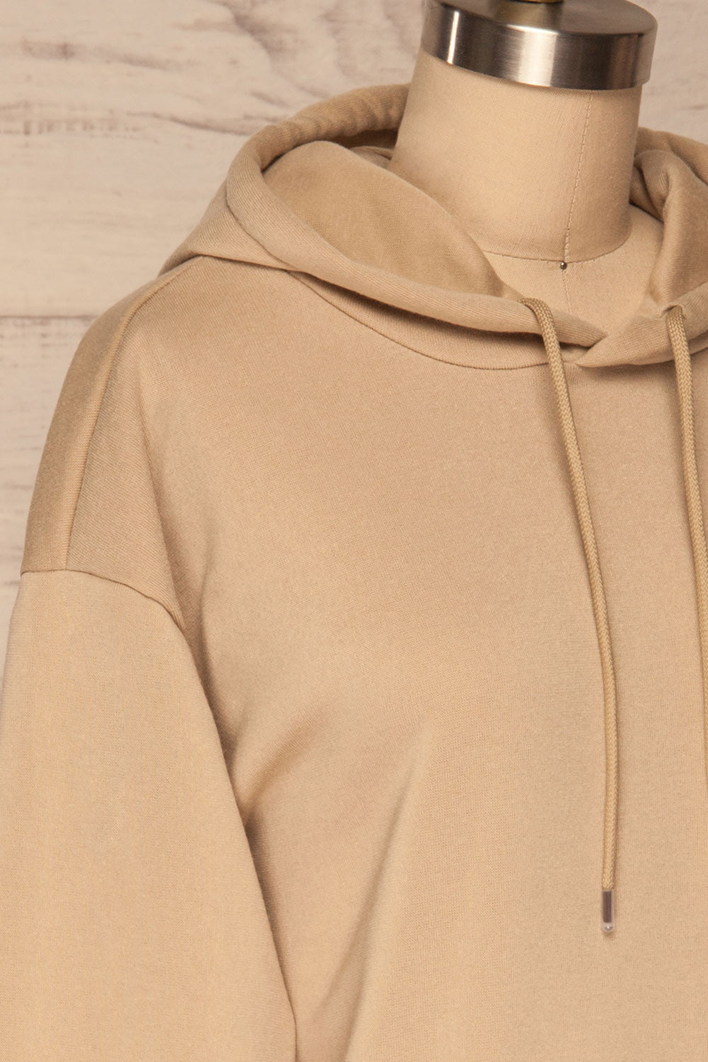 Juxue Sand Beige Hoodie | La petite garçonne side close up