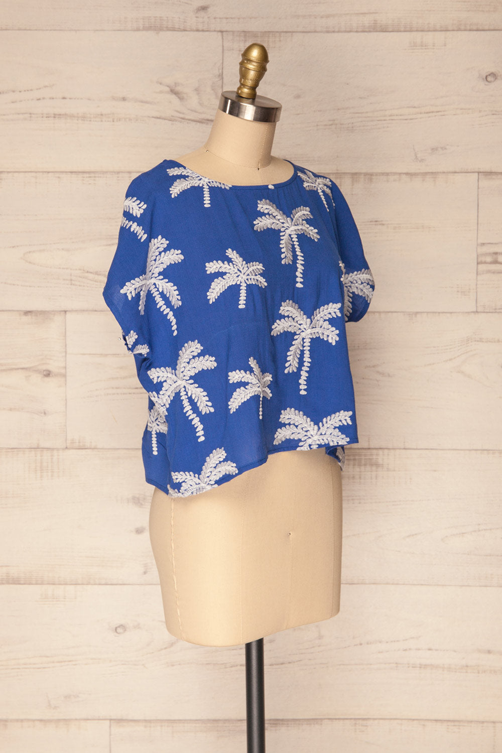 Kalafatis Oversized Blue Crop Top with Palm Trees | La Petite Garçonne 4