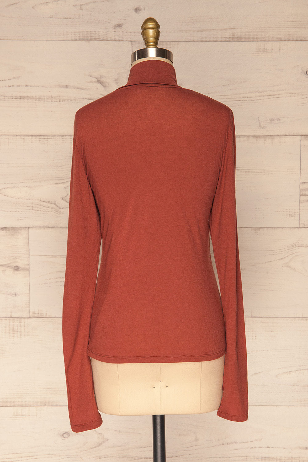 Kamien Coraline Rust Orange Turtleneck Top | SIDE CLOSE UP | La Petite Garçonne