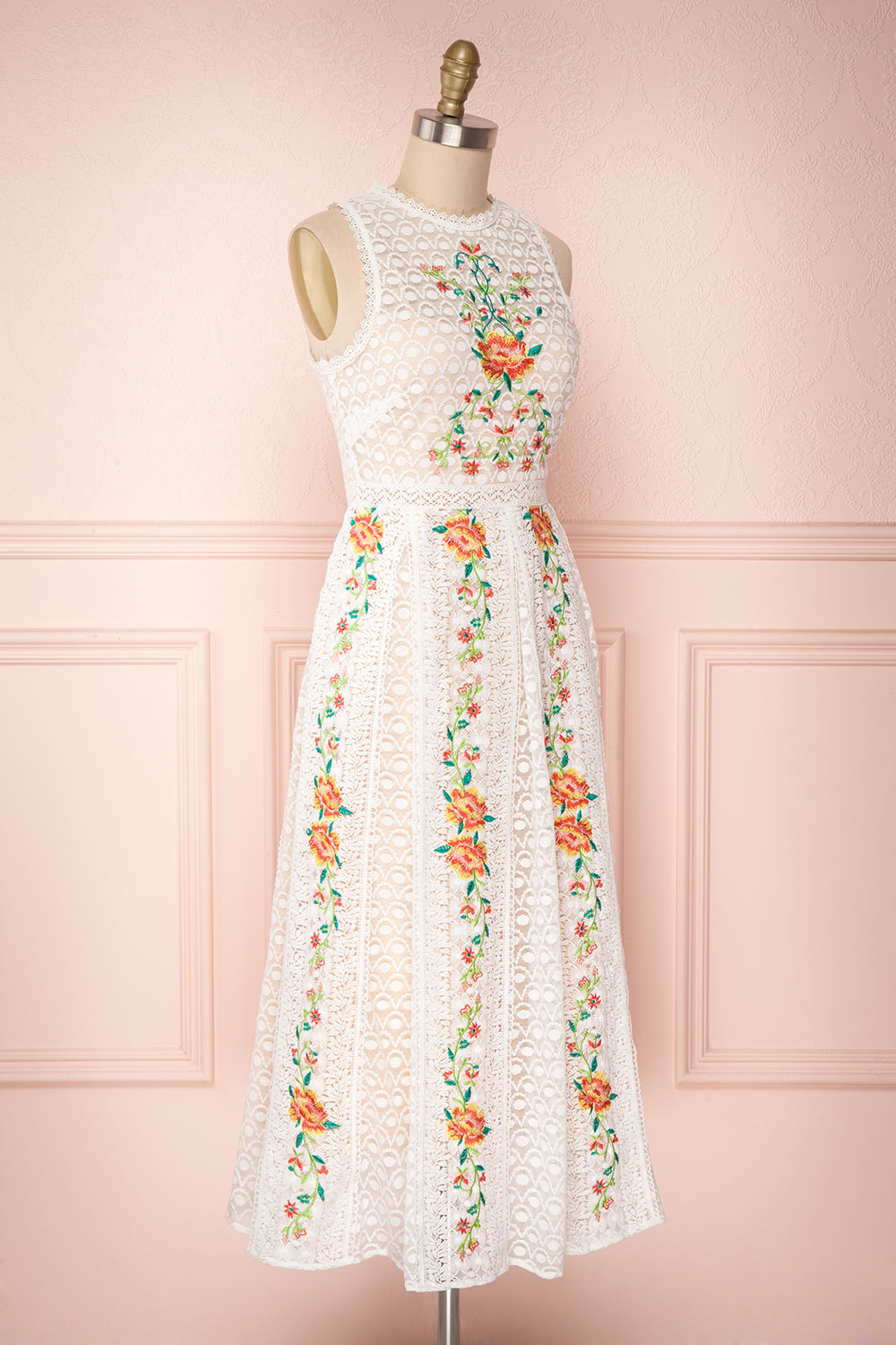 Kaneki | Robe Blanche Brodée