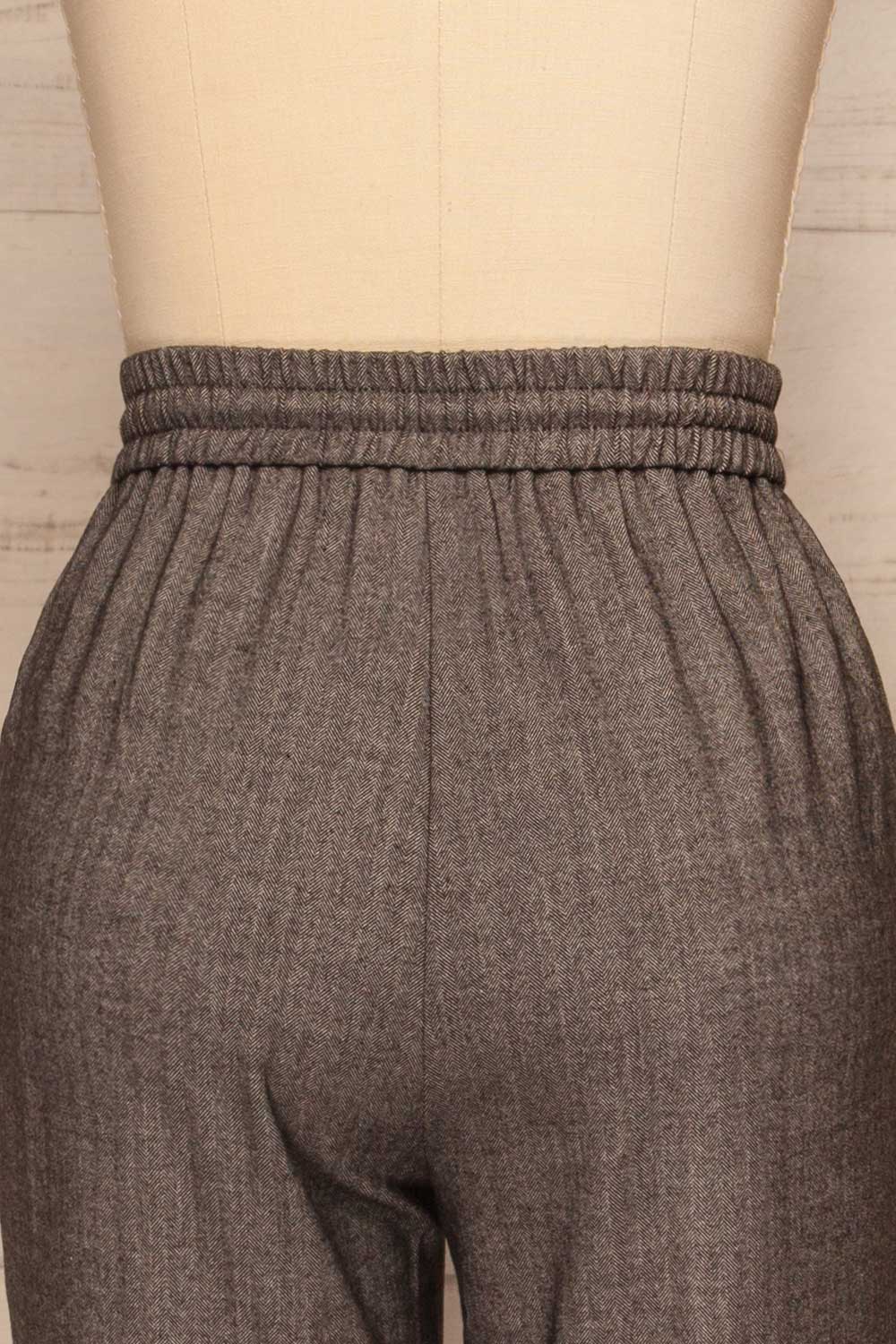 Kerames Cropped Grey Drawstring Pants | La petite garçonne back view