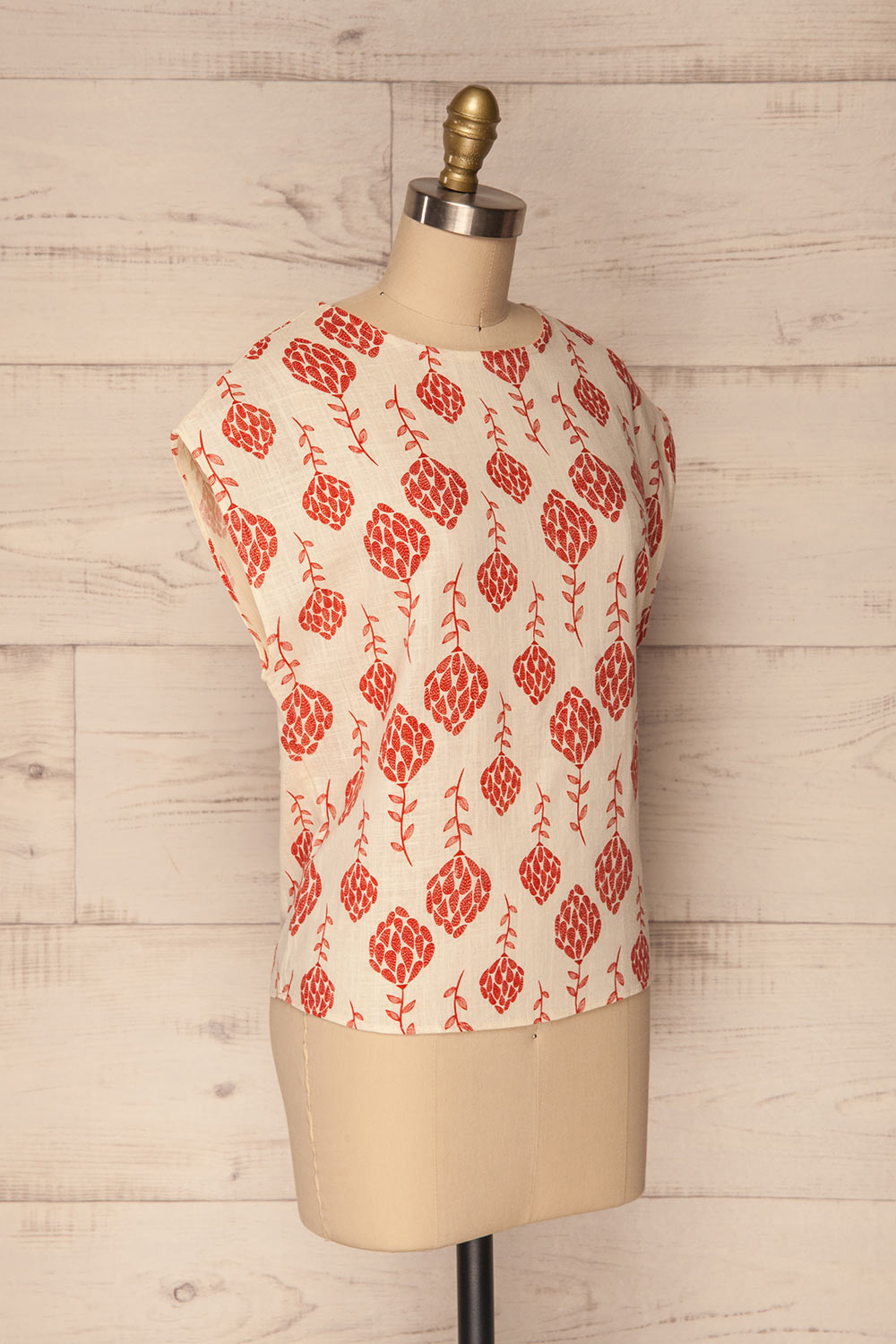 Kivotos Red Floral Pattern Linen Top | La Petite Garçonne 3