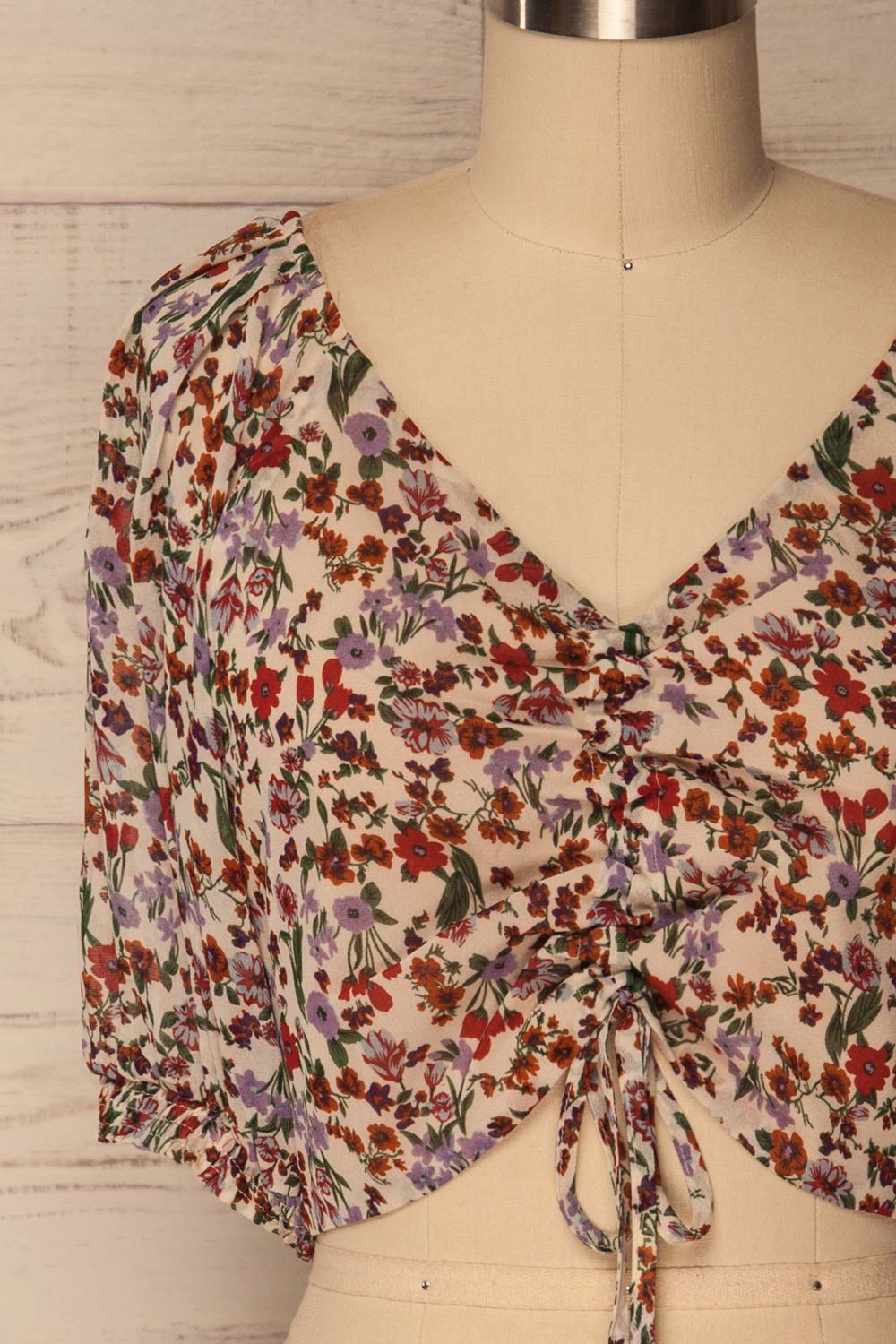 Kobylka Flowery Laced Colorful Crop Top | La Petite Garçonne Chpt. 2 2