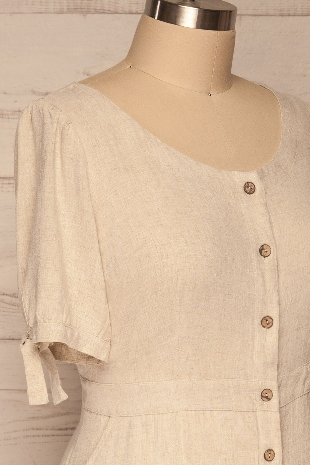 Korkula Beige Linen Buttoned Plus Size Dress | La petite garçonne side close up