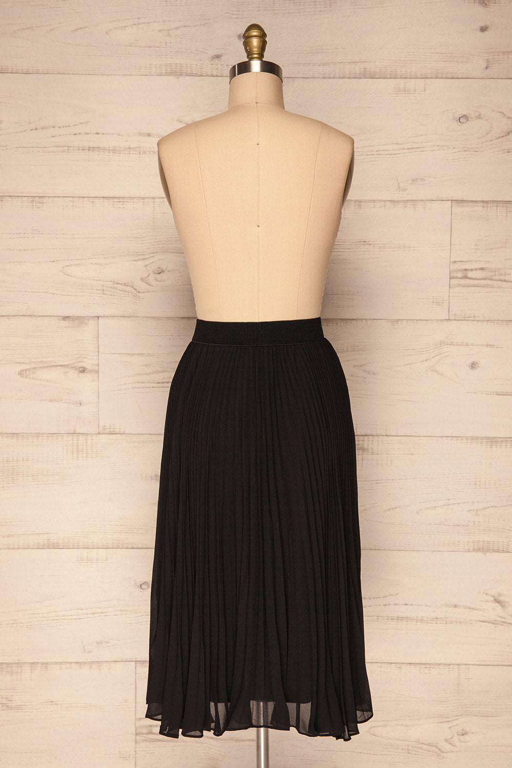 Kornik Coal Black Pleated Midi Skirt | BACK VIEW | La Petite Garçonne