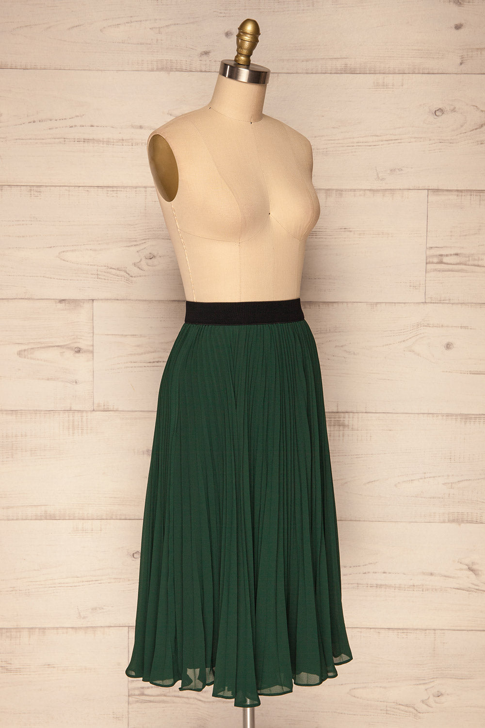 Kornik Pine Green Pleated Midi Skirt | SIDE VIEW | La Petite Garçonne