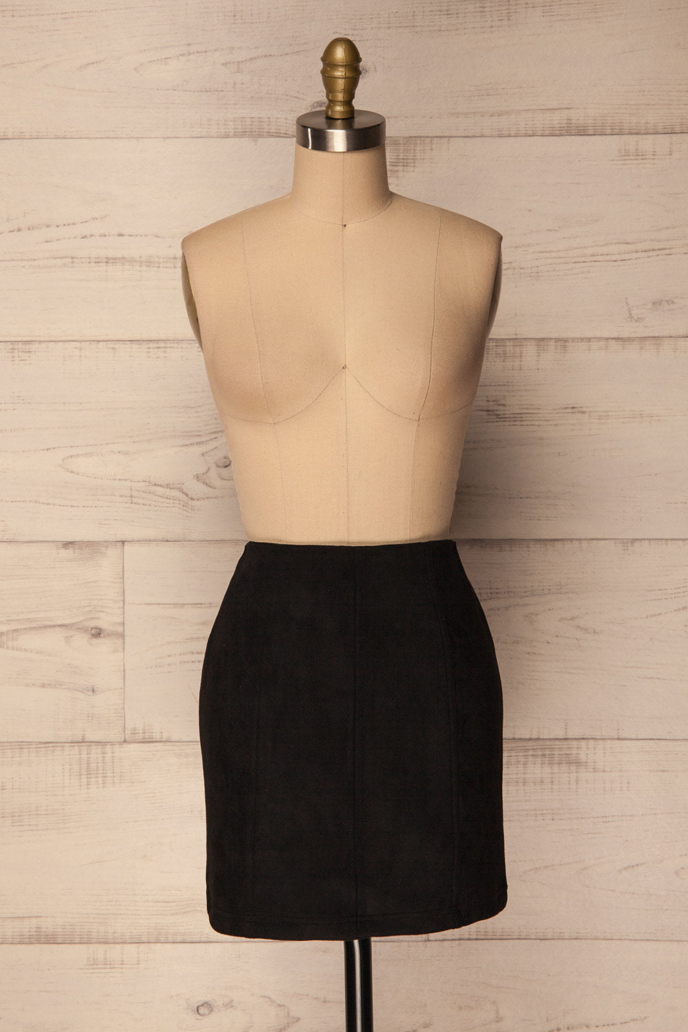 Krasica Black Faux Suede Mini Skirt | La Petite Garçonne 1