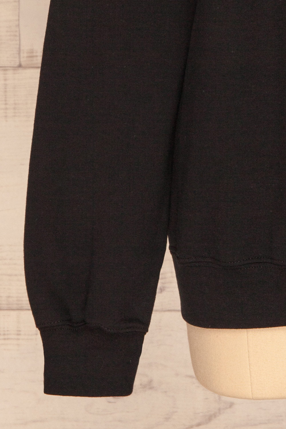 Lagoa Black Crew Neck Sweatshirt | La petite garçonne sleeve