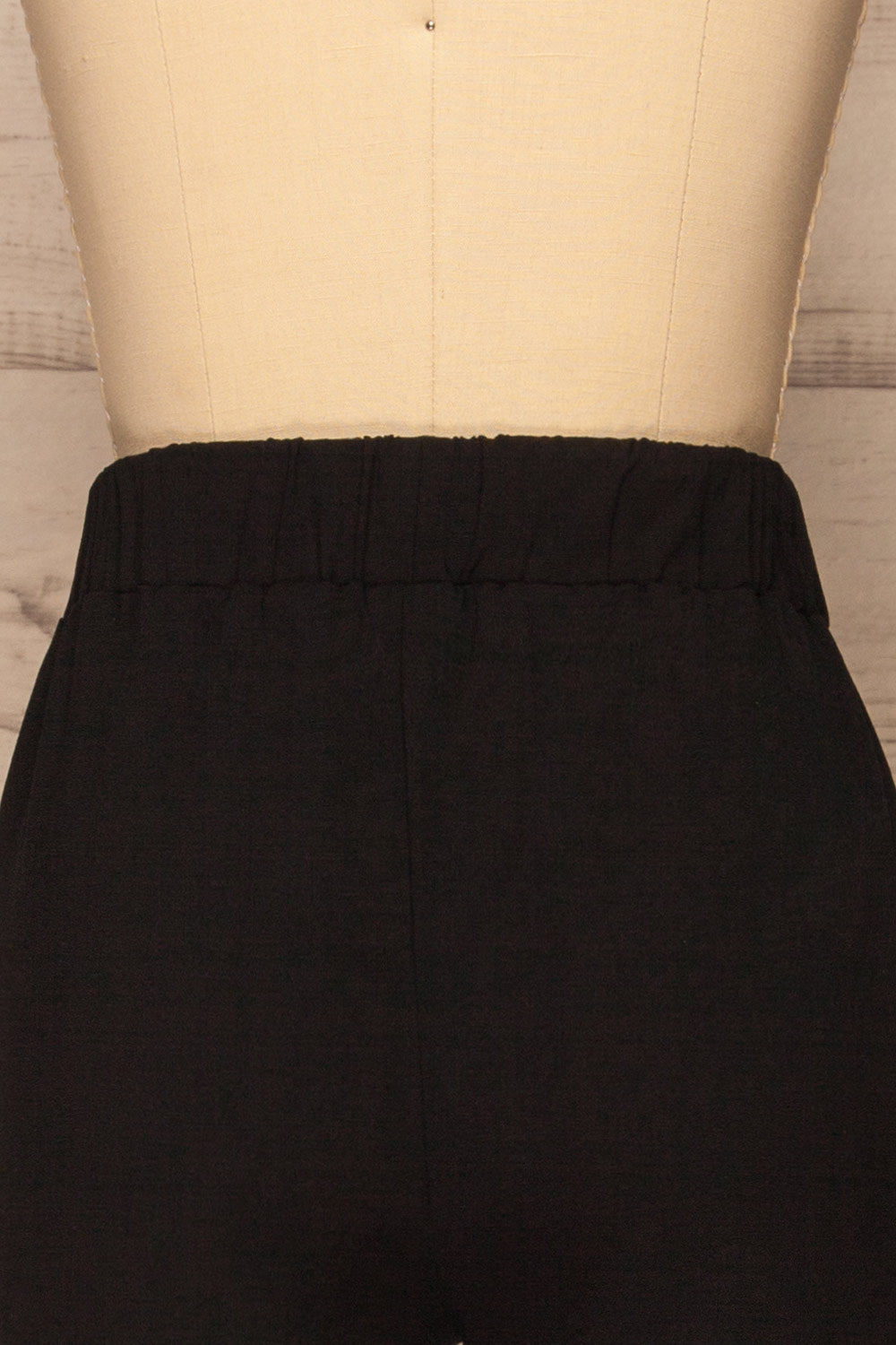 Lara Black Straight Leg Pants | La petite garçonne back close-up