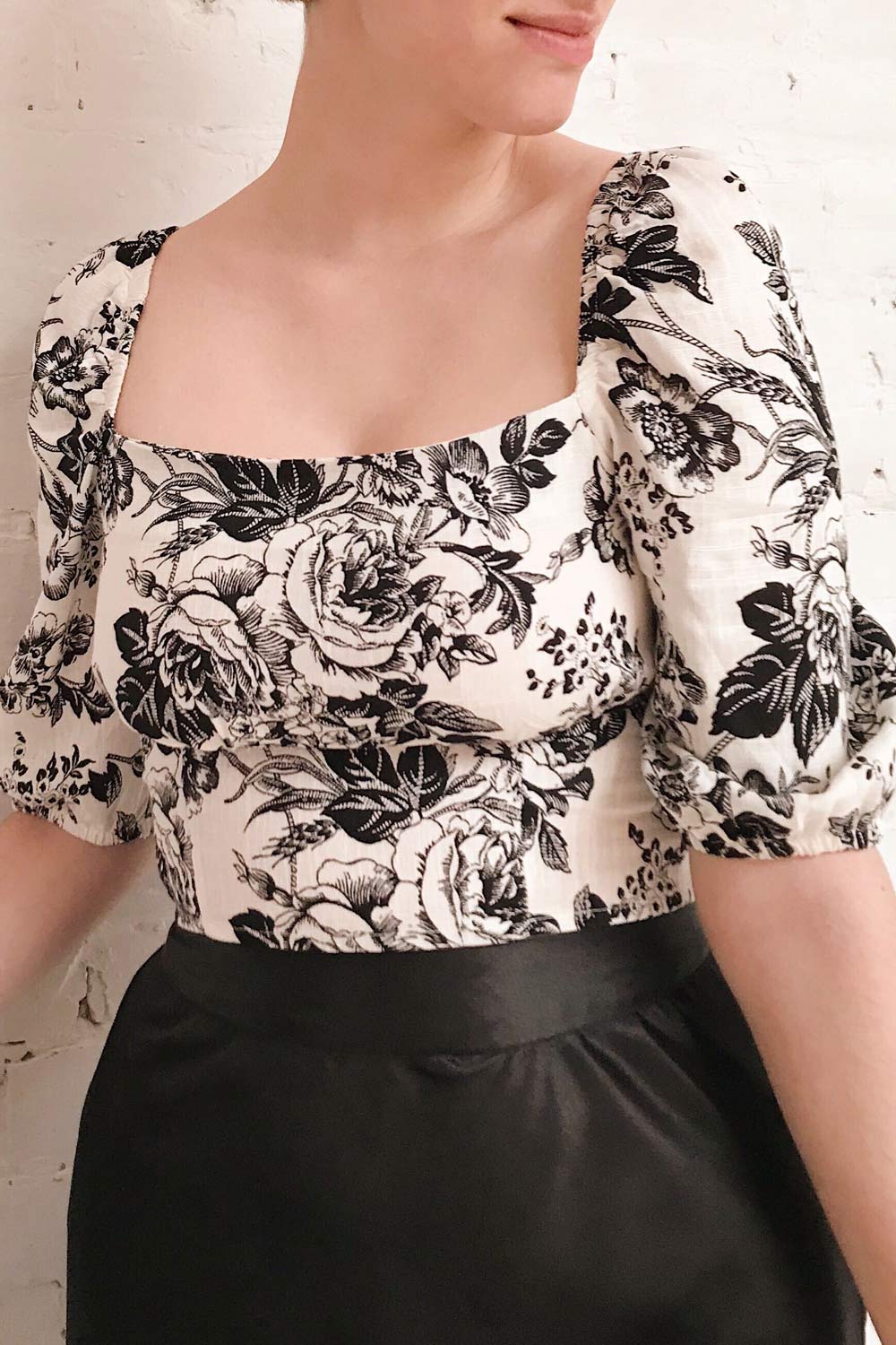 Lausanne White & Black Floral Print Crop Top | Boutique 1861 model close up