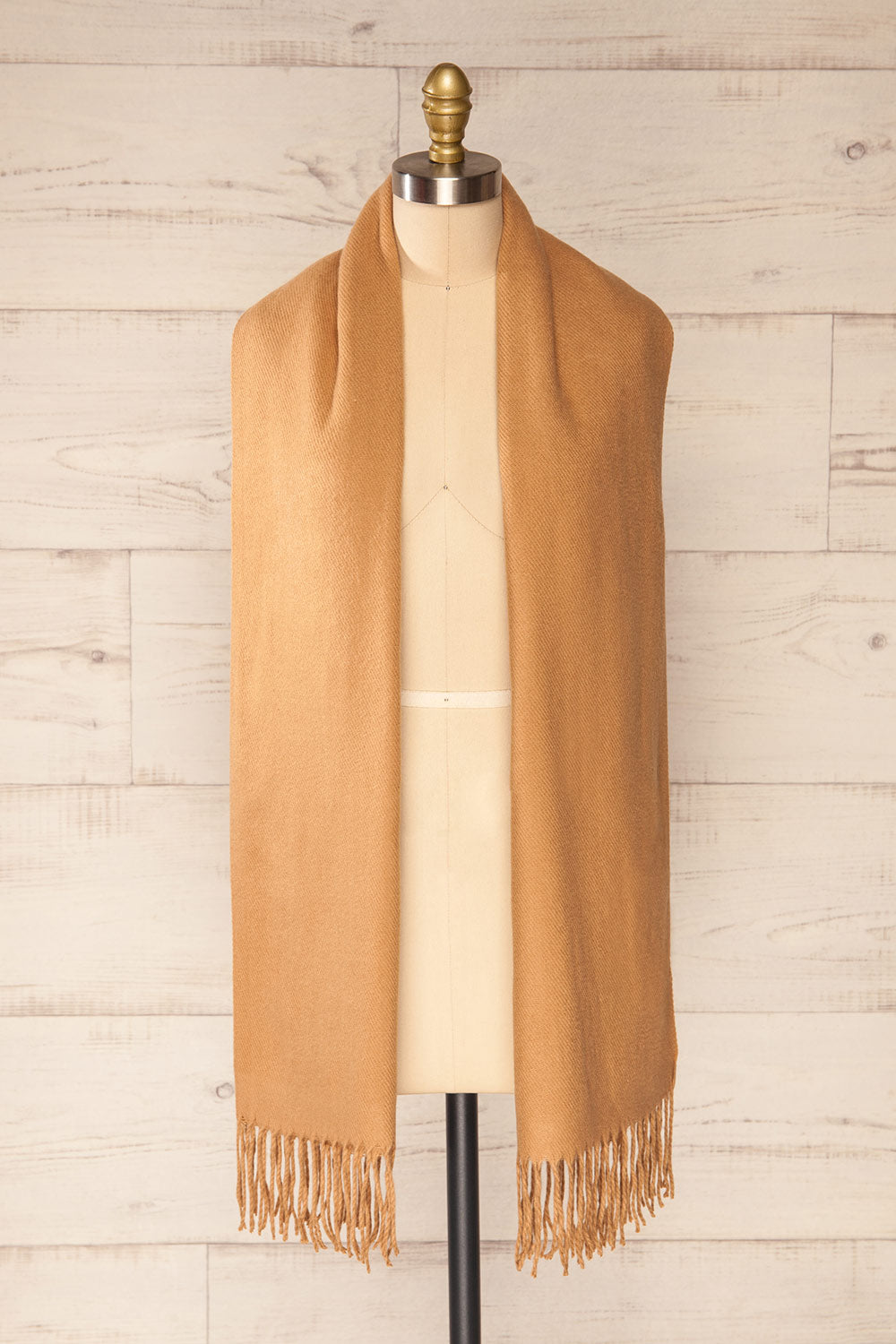 Le Baiser Taupe Soft Knitted Scarf | La petite garçonne shoulder