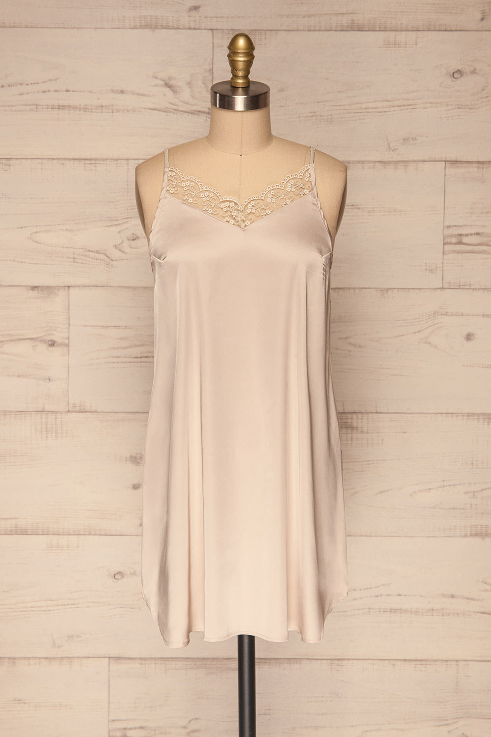 Lierre Champagne Nightie | Nuisette | La Petite Garçonne Chpt. 2 front view