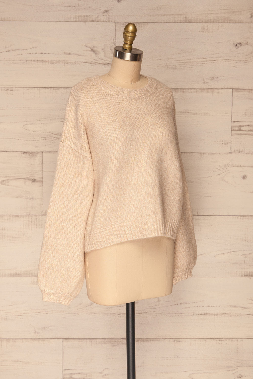 Listalin Beige Cropped Knit Sweater | La petite garçonne side view