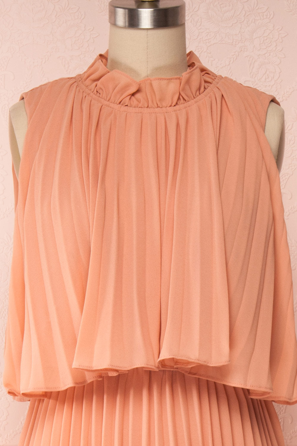 Lizbeth Coral Pleated Maxi Dress w/ Frills | La petite garçonne front close up