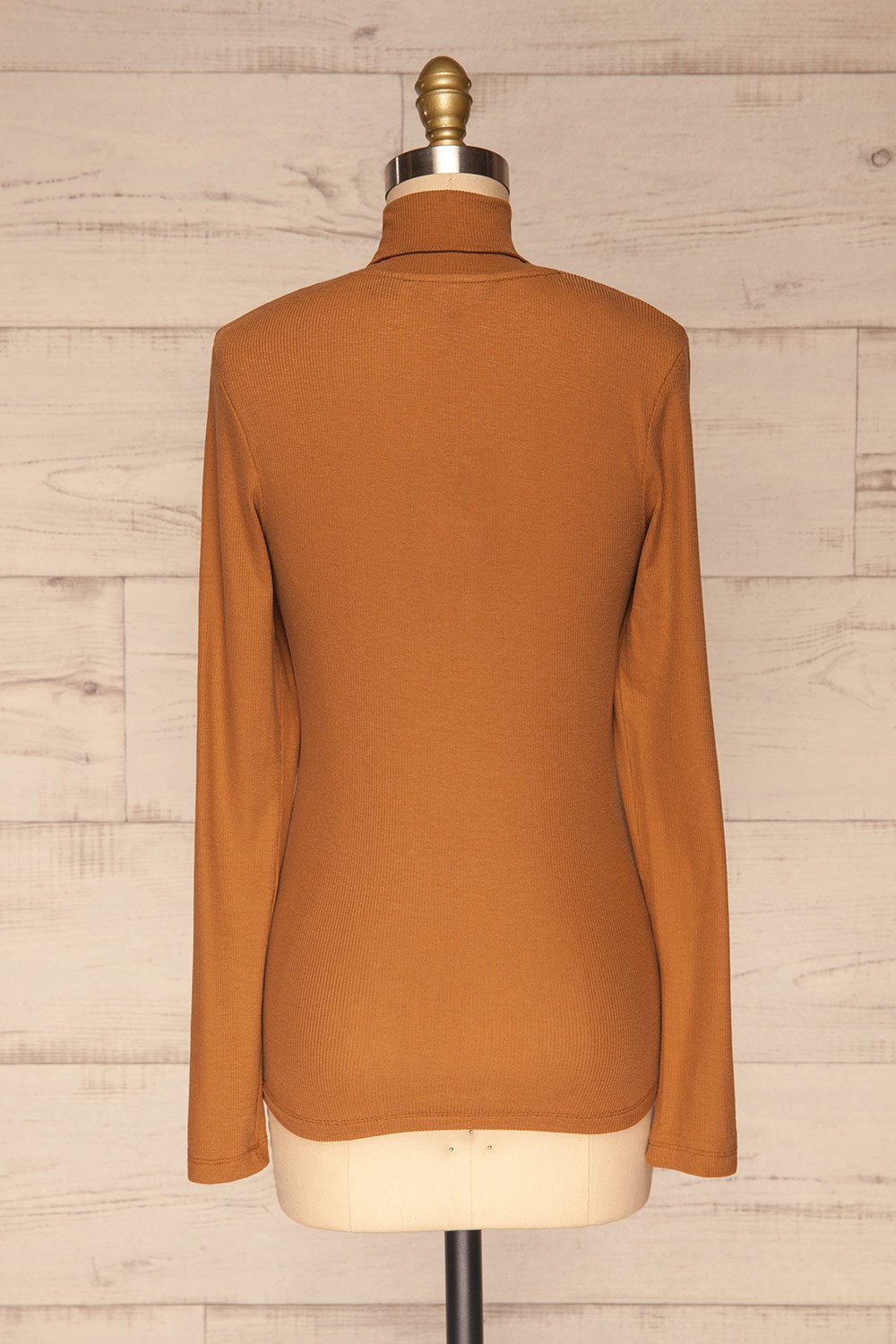 Loksa Brown Turtleneck | Col Roulé Brun back view | La Petite Garçonne