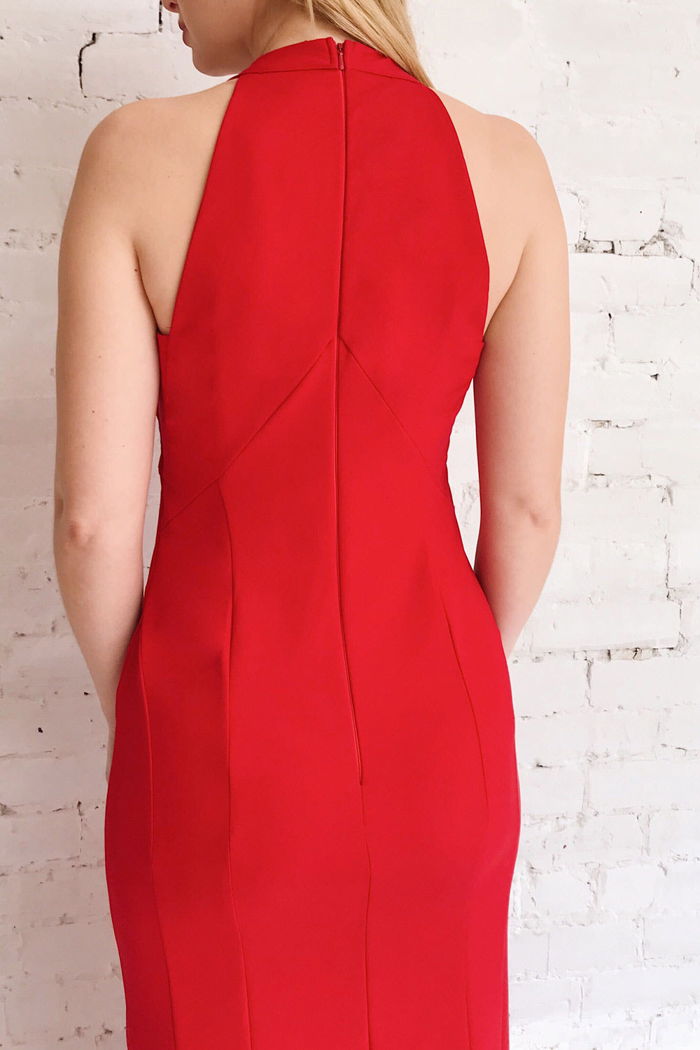 Lubomierz Red Fitted Maxi Mermaid Dress | La petite garçonne on model