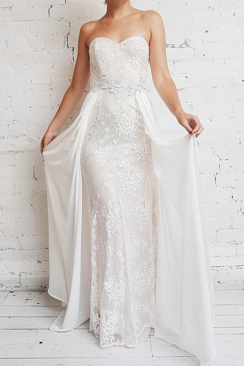 Makerata Beige Lace Bustier Mermaid Bridal Dress | Boudoir 1861 2