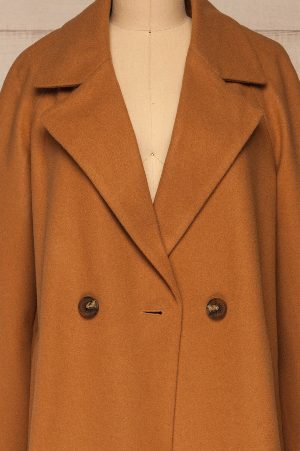 Mataro Brown Mid-Length Trench Coat | La petite garçonne open close-up