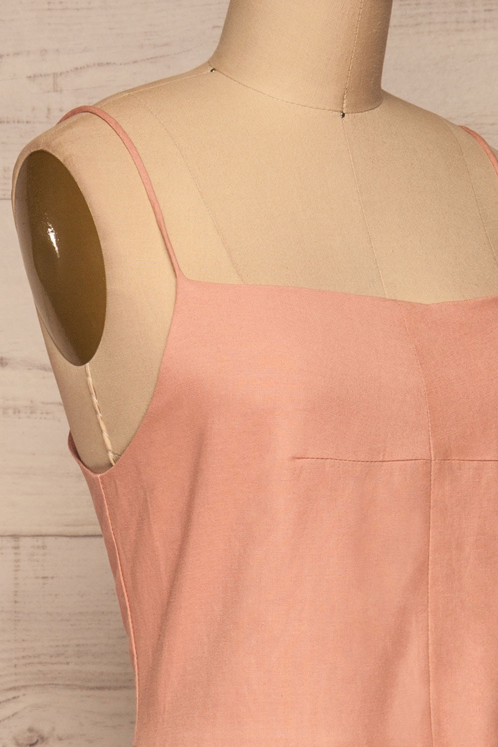 Melliena Peach Midi Dress w/ Side Slits | La petite garçonne side close-up