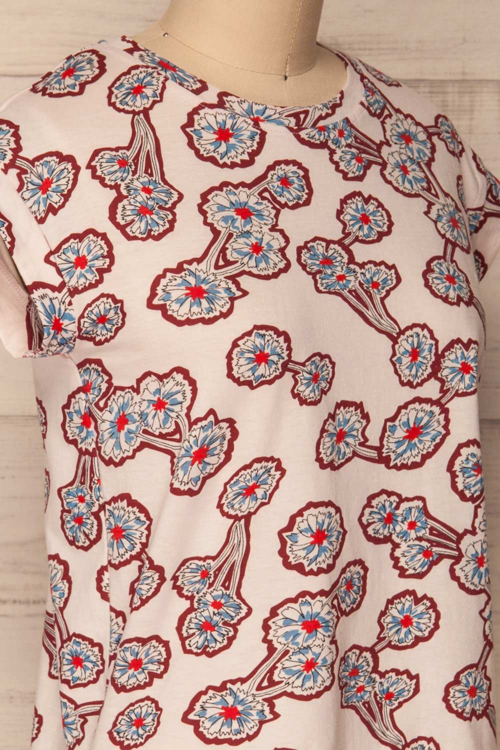 Merdorp Colourful Floral Pattern T-Shirt | La Petite Garçonne 4