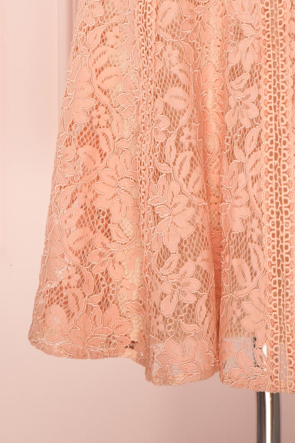 Meteniti | Pink Lace Dress