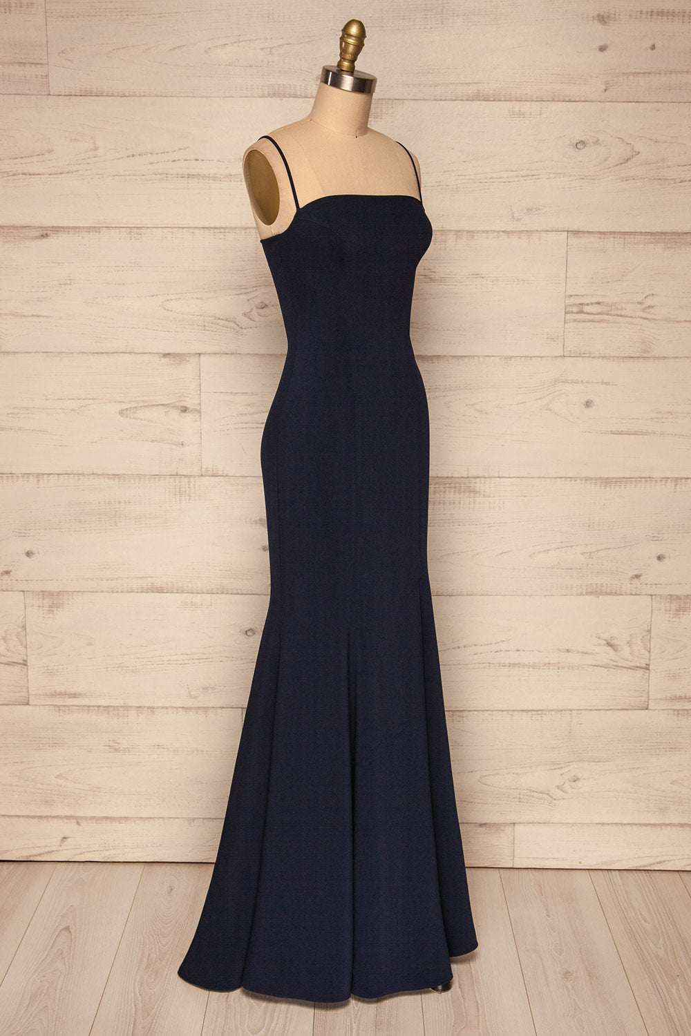 Milena Navy Mermaid Gown | Robe side view | La Petite Garçonne Chpt. 2